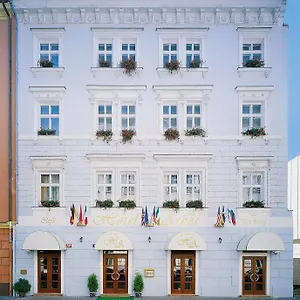 https://arbes.praguehotelsweb.com